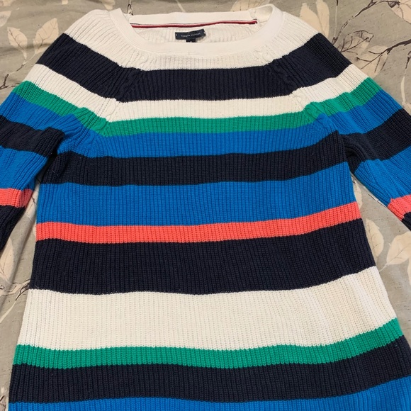 Tommy Hilfiger Sweater - Picture 1 of 4